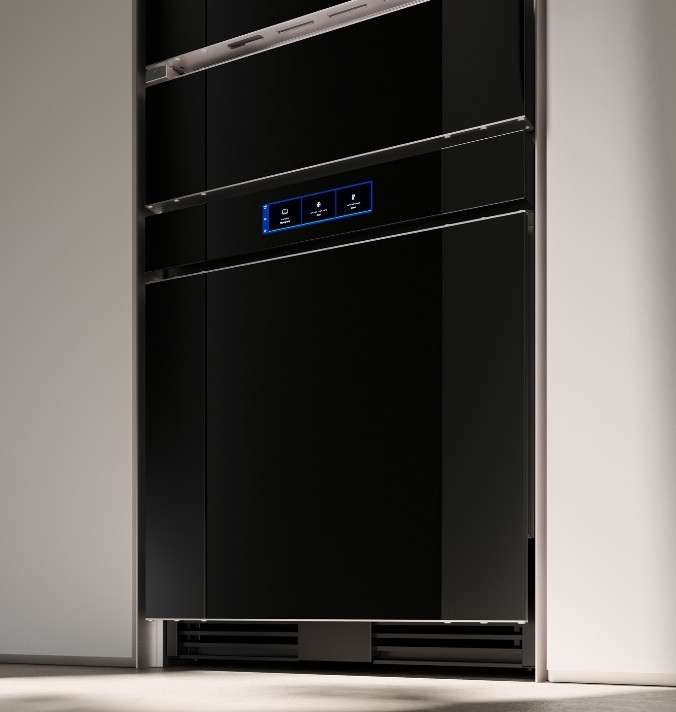 Unox Casa Model 1S and Fhiaba multifuction blast chiller in matte black